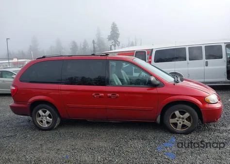 2006 Dodge Grand Caravan Sxt z USA, uszkodzony, nr VIN 2D4GP44L86R724218